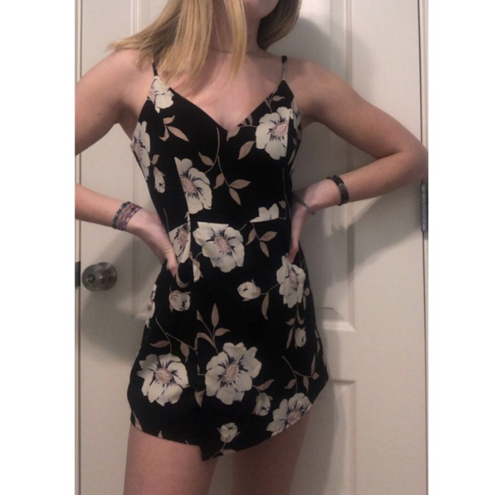 Lulus floral romper